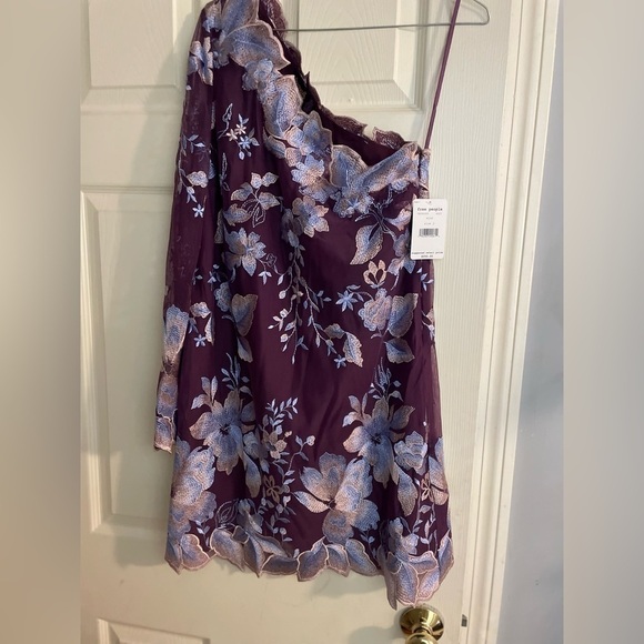 New Free People Rosalie Embroidered Dress 💜 Sz 2 NWT - Picture 12 of 12